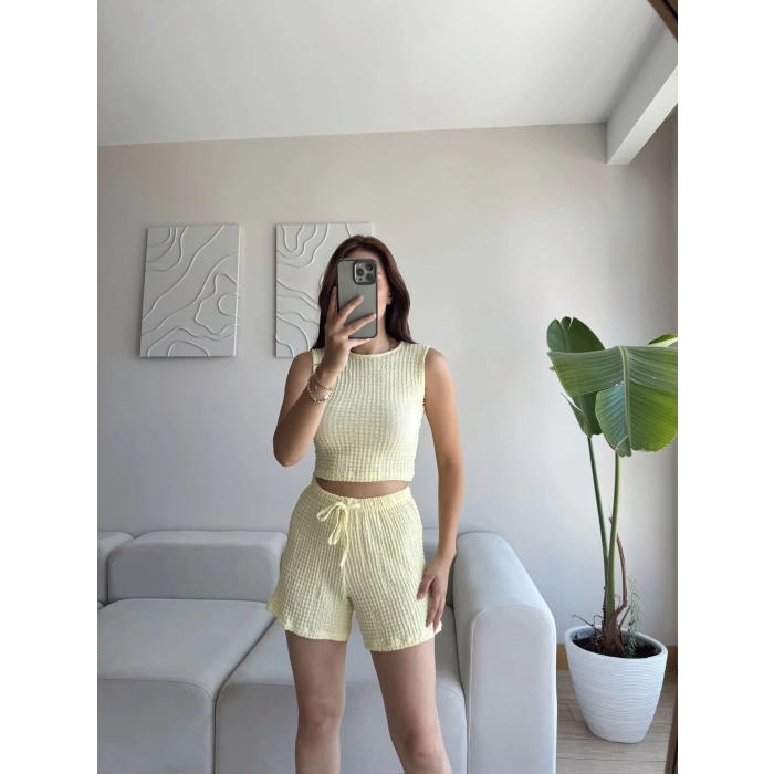 Halter Yaka Şortlu Takım - SARI