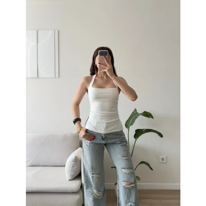 Halter Yaka Yırtmaçlı Bluz - BEYAZ
