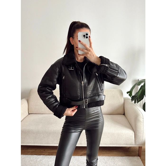 İçi Kürklü Kemerli Mont - SİYAH