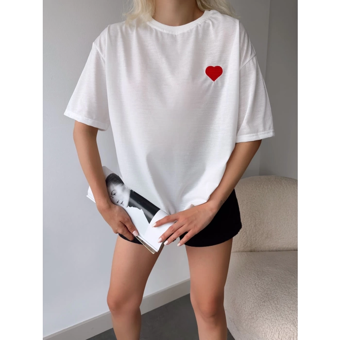 Kalp Detay Unisex Oversize T-shirt-BEYAZ