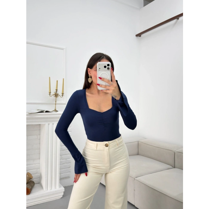 Kalp Yaka Kol İspanyol Crop - LACİVERT