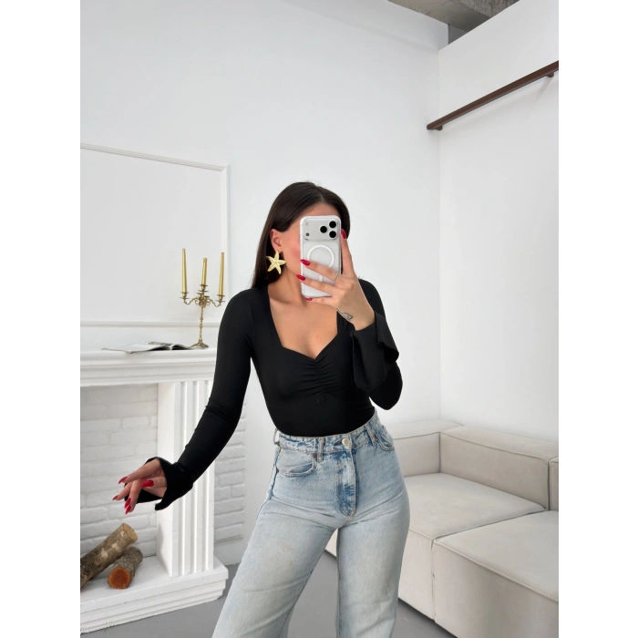 Kalp Yaka Kol İspanyol Crop - SİYAH