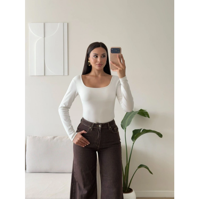 Kare Yaka Bodysuit - BEYAZ