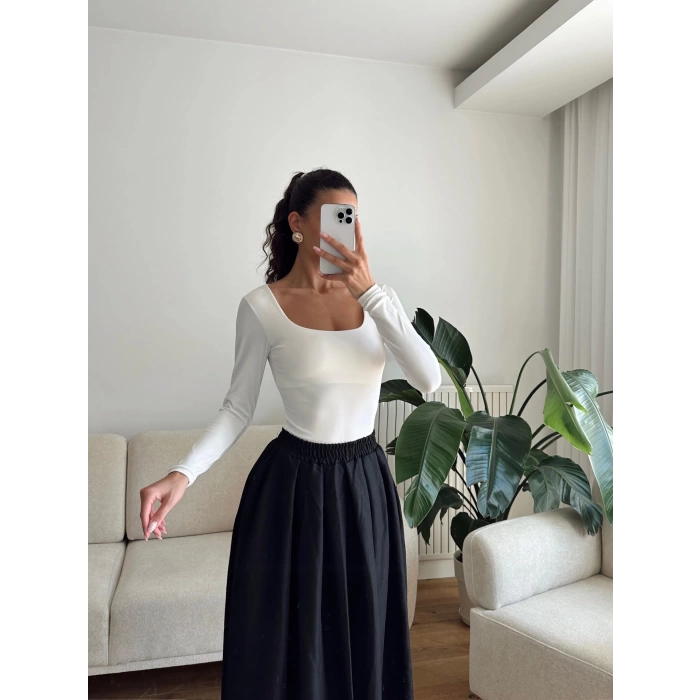 Kare Yaka Bodysuit - BEYAZ