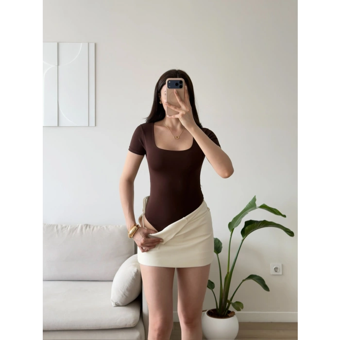 Kare Yaka Bodysuit - KAHVE