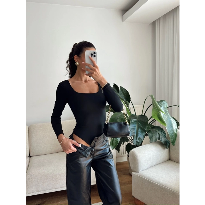 Kare Yaka Bodysuit - SİYAH