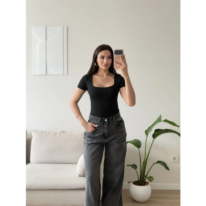 Kare Yaka Bodysuit - SİYAH