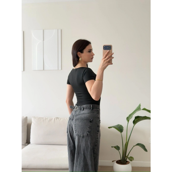 Kare Yaka Bodysuit - SİYAH