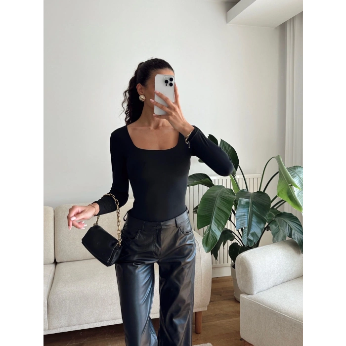 Kare Yaka Bodysuit - SİYAH
