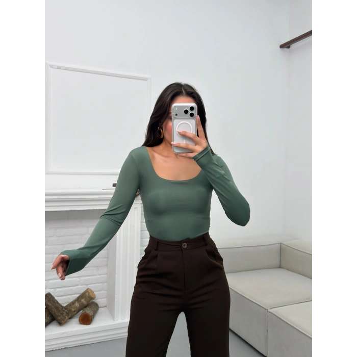 Kare Yaka Bodysuit - YEŞİL