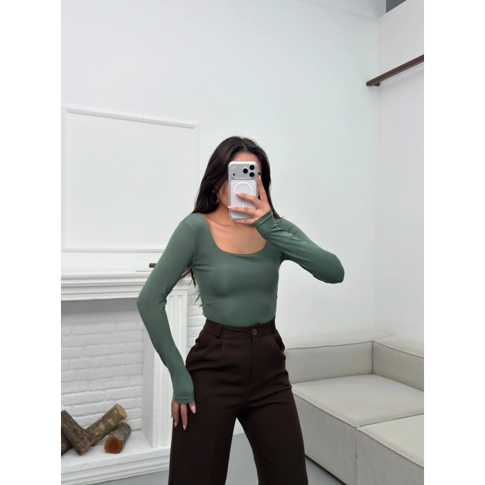 Kare Yaka Bodysuit - YEŞİL