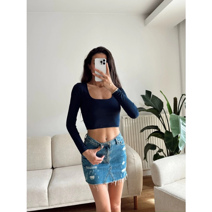 Kare Yaka Kısa Crop - LACİVERT