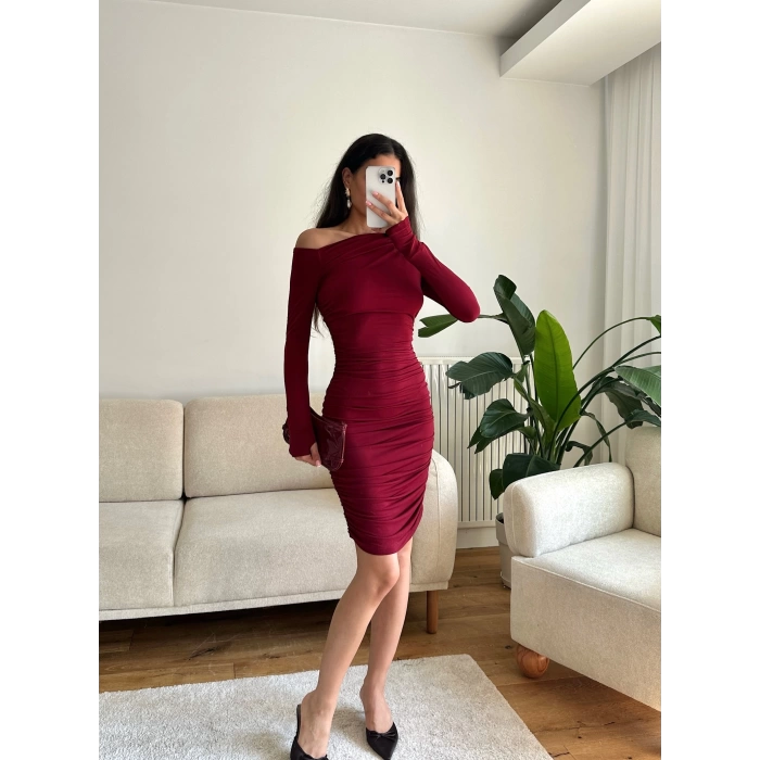 Kare Yaka Parmak Geçmeli Elbise - BORDO