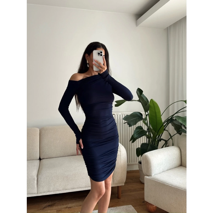 Kare Yaka Parmak Geçmeli Elbise - LACİVERT