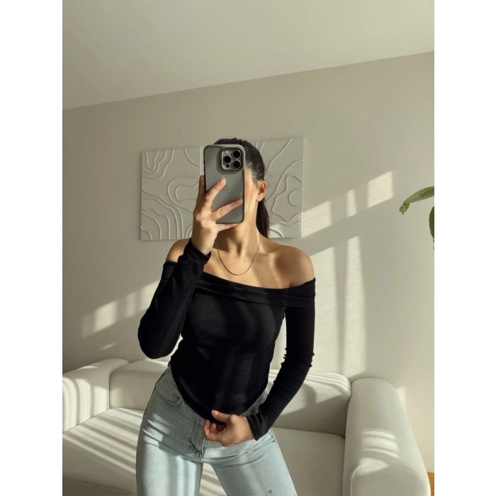 Kaşkorse Madonna Yaka Bluz - SİYAH