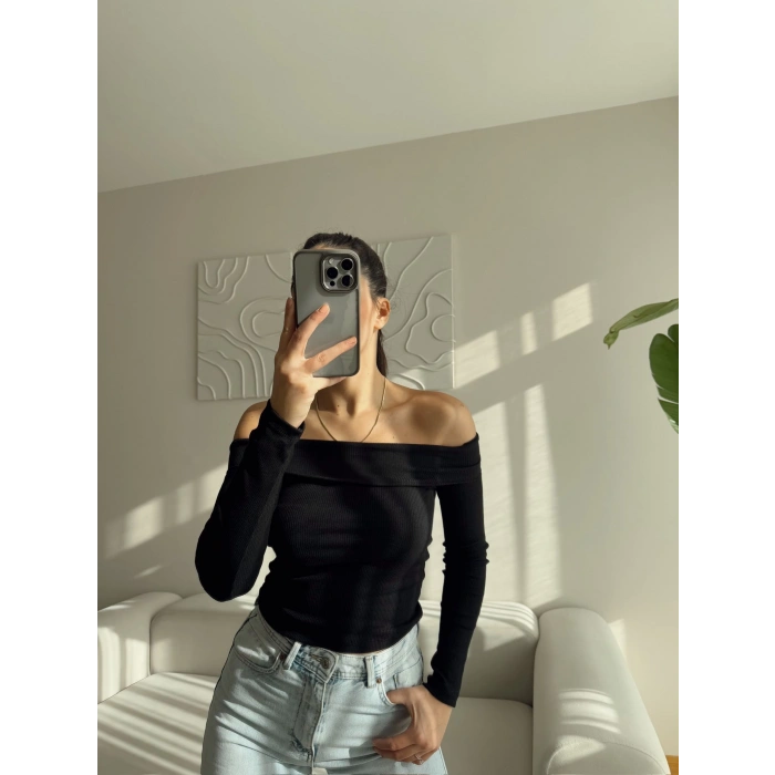 Kaşkorse Madonna Yaka Bluz - SİYAH