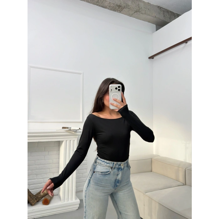 Kayık Yaka Bodysuit - SİYAH