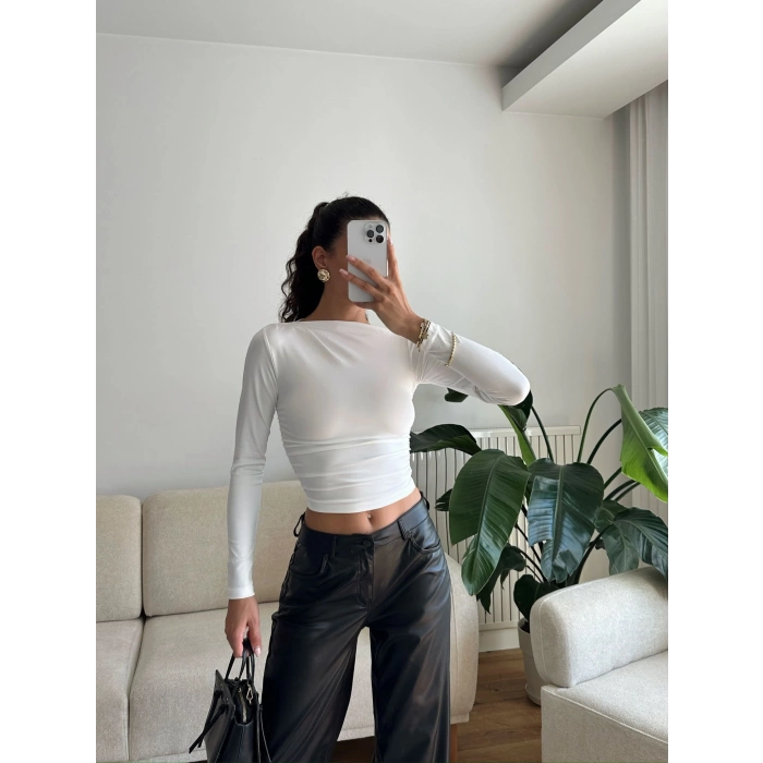Kayık Yaka Crop - BEYAZ