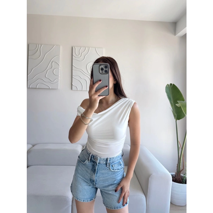 Kayık Yaka Crop - BEYAZ