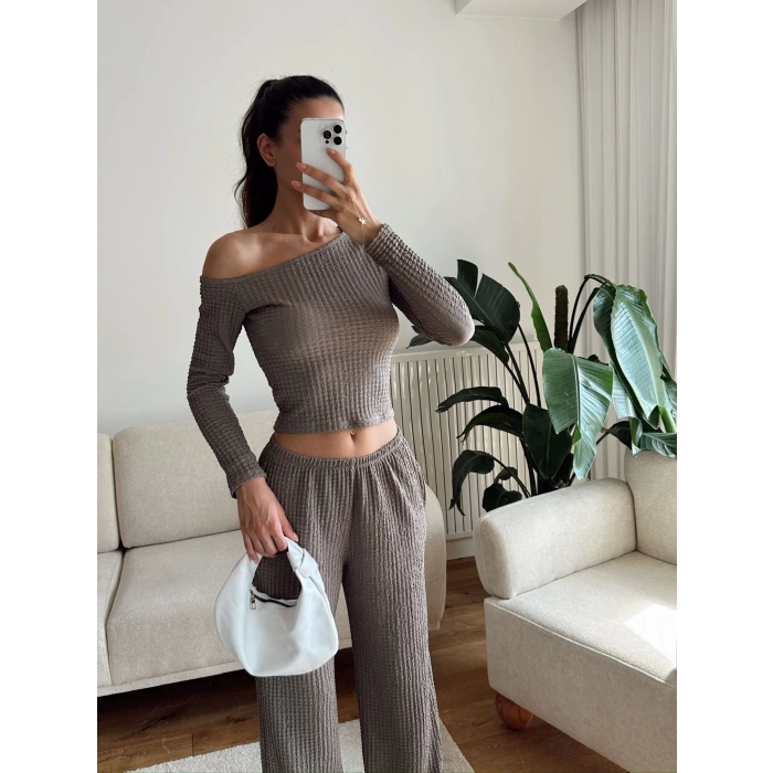 Kayık Yaka Crop & Pantolon Takım - VİZON