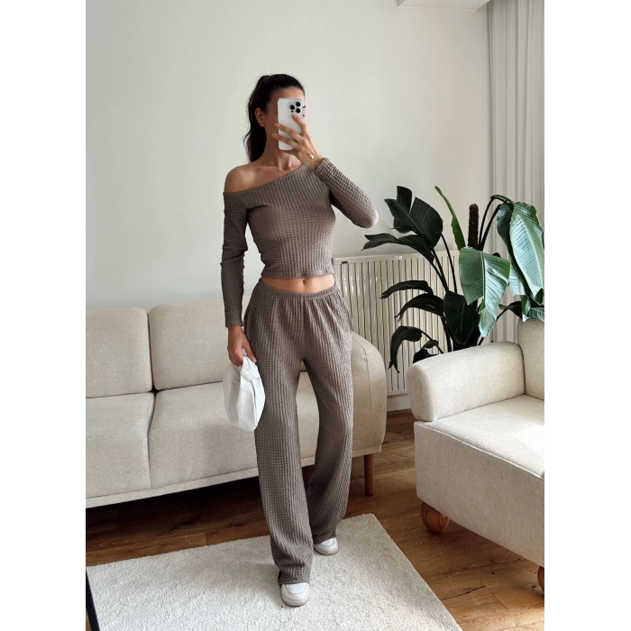 Kayık Yaka Crop & Pantolon Takım - VİZON