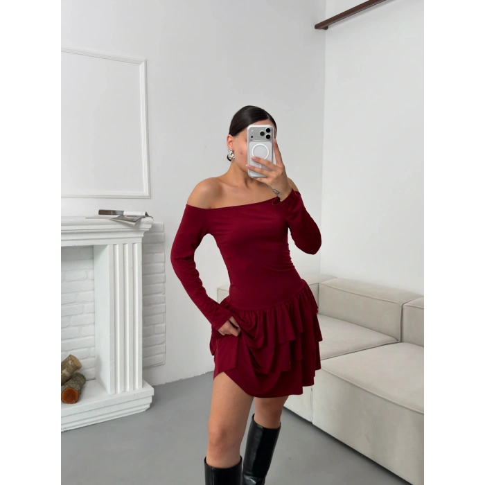 Kayık Yaka Fırfırlı Elbise - BORDO