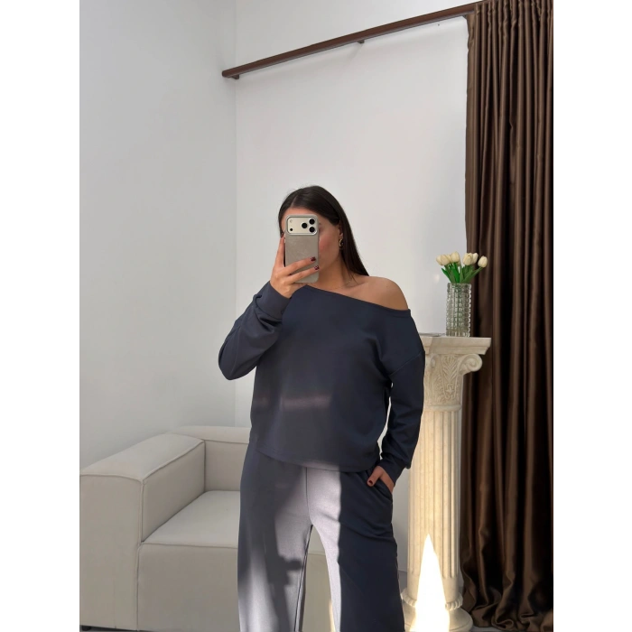 Kayık Yaka Oys Takım - FÜME