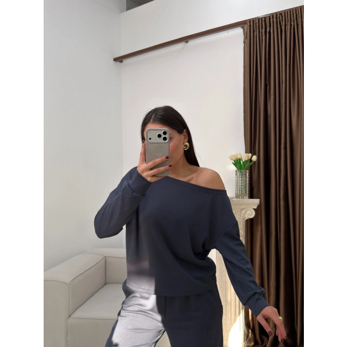 Kayık Yaka Oys Takım - FÜME