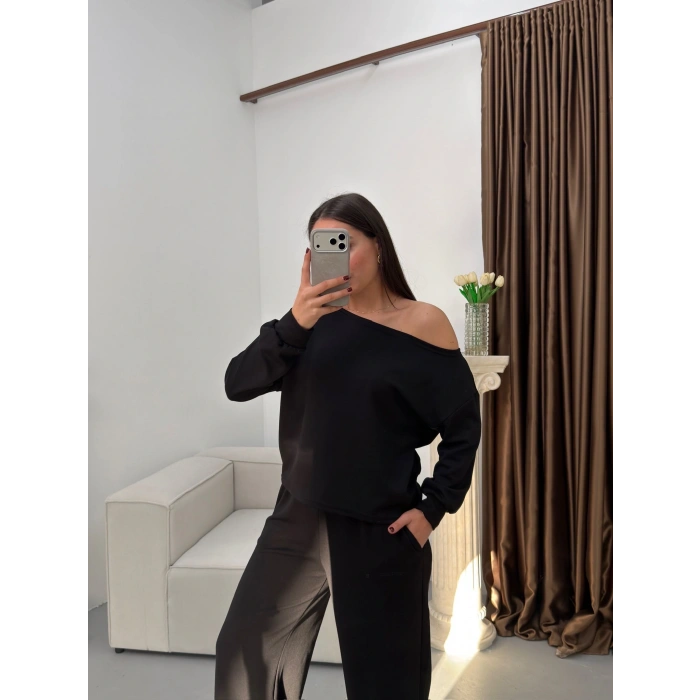 Kayık Yaka Oys Takım - SİYAH