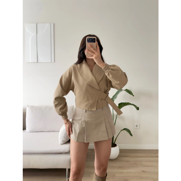 Kemerli Kruvaze Crop Ceket - BEJ