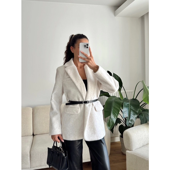 Kemerli Blazer Ceket - BEYAZ