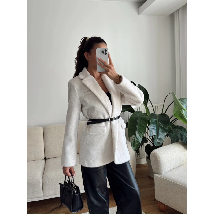 Kemerli Blazer Ceket - BEYAZ