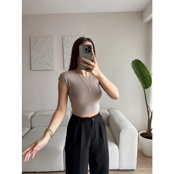 Kısa Kol Basic Crop - VİZON