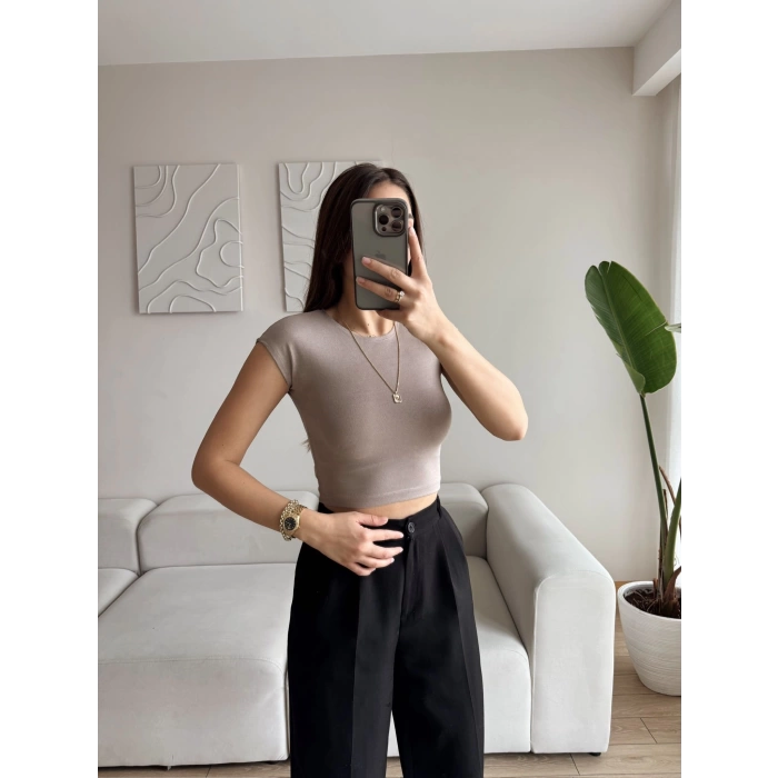 Kısa Kol Basic Crop - VİZON