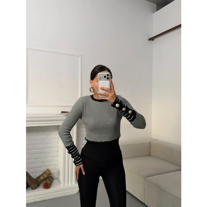 Kol Düğmeli Çizgili Bluz