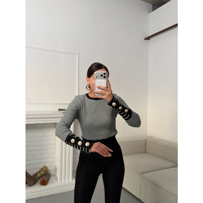 Kol Düğmeli Çizgili Bluz