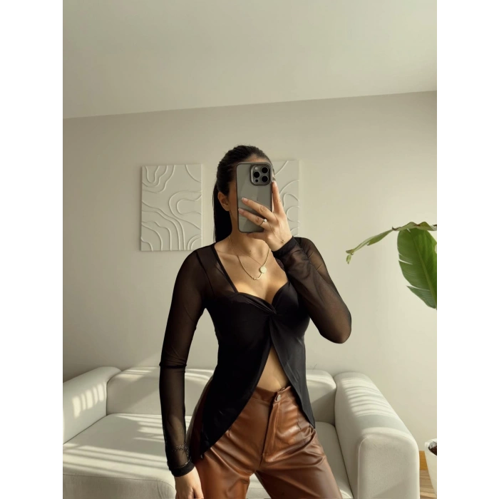 Kol Tül Kruvaze Bluz - SİYAH