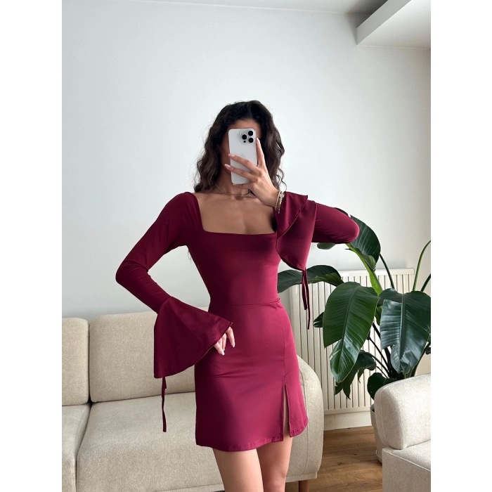 Kol Volanlı Yırtmaçlı Elbise - BORDO