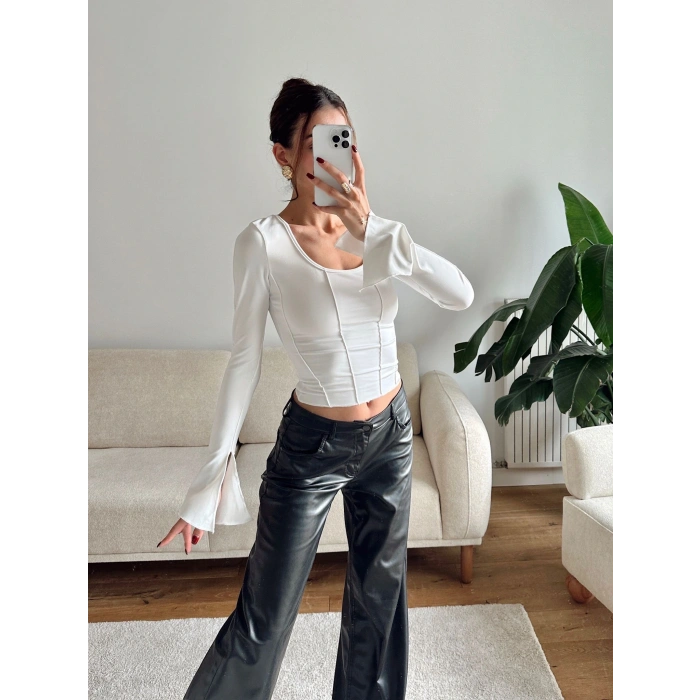 Kol Yırtmaç Biyeli Crop - BEYAZ