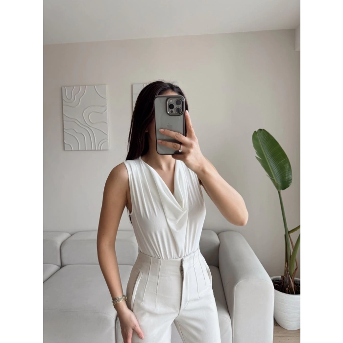 Kolsuz Degaje Bodysuit - BEYAZ
