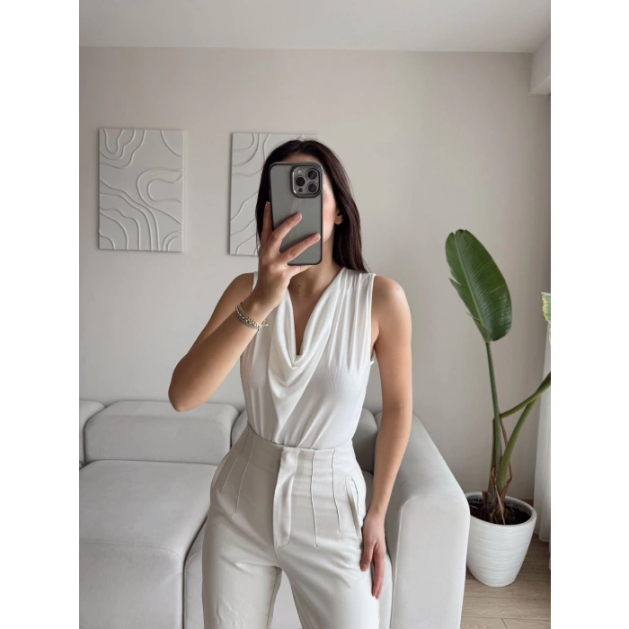 Kolsuz Degaje Bodysuit - BEYAZ