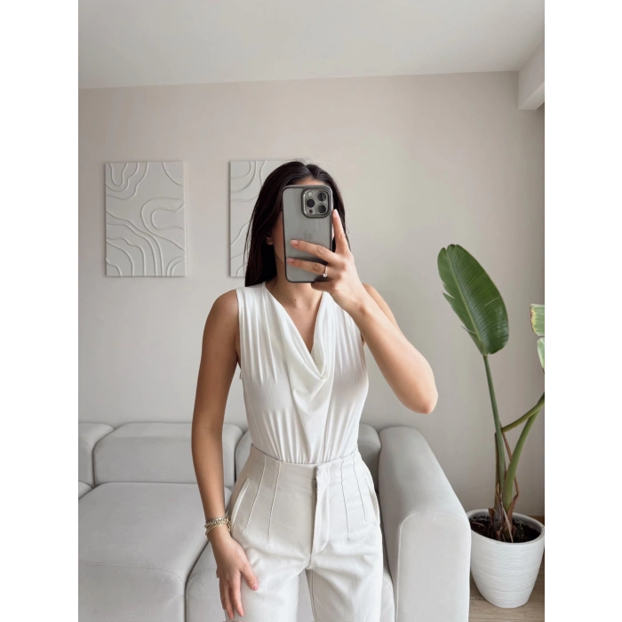 Kolsuz Degaje Bodysuit - BEYAZ