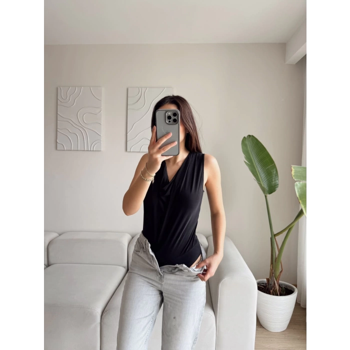 Kolsuz Degaje Bodysuit - SİYAH