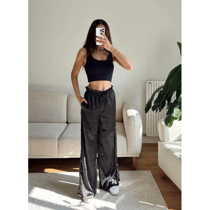 Kraşlı Bol Paça Pantolon - SİYAH