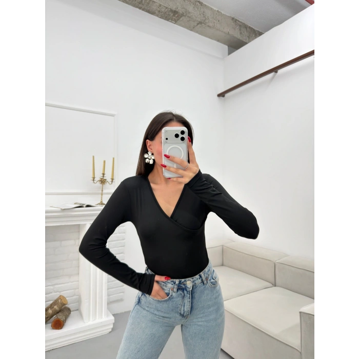 Kruvaze Yaka Bodysuit - SİYAH