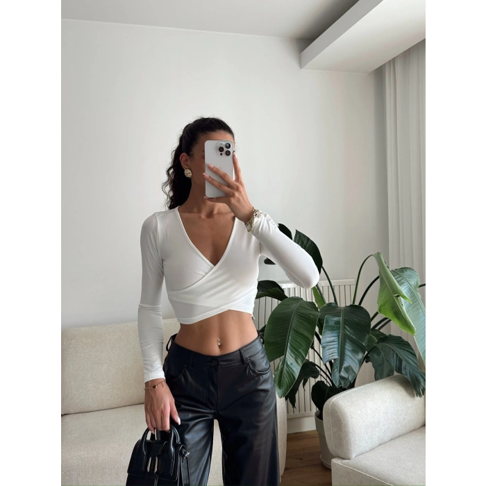 Kruvaze Yaka Crop - BEYAZ