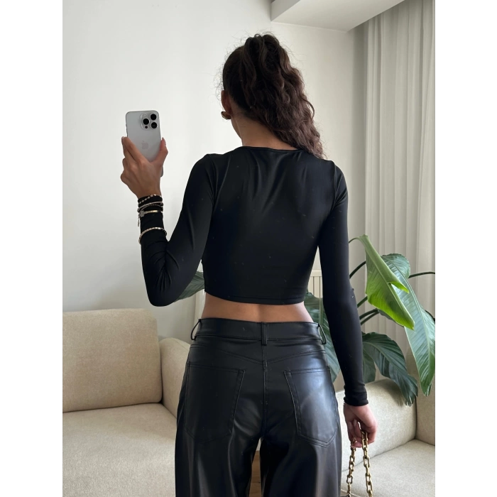 Kruvaze Yaka Crop - SİYAH