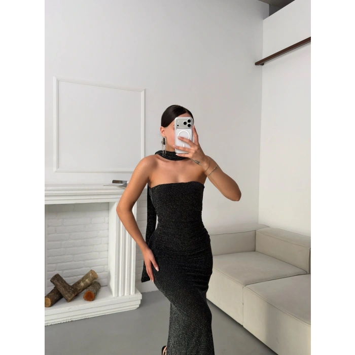 Kuşaklı Straplez Simli Elbise