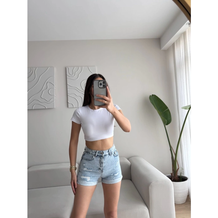 Lazer Kesim Denim Şort