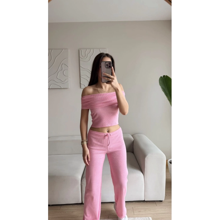 Madonna Crop & Pantolon Takım - PUDRA